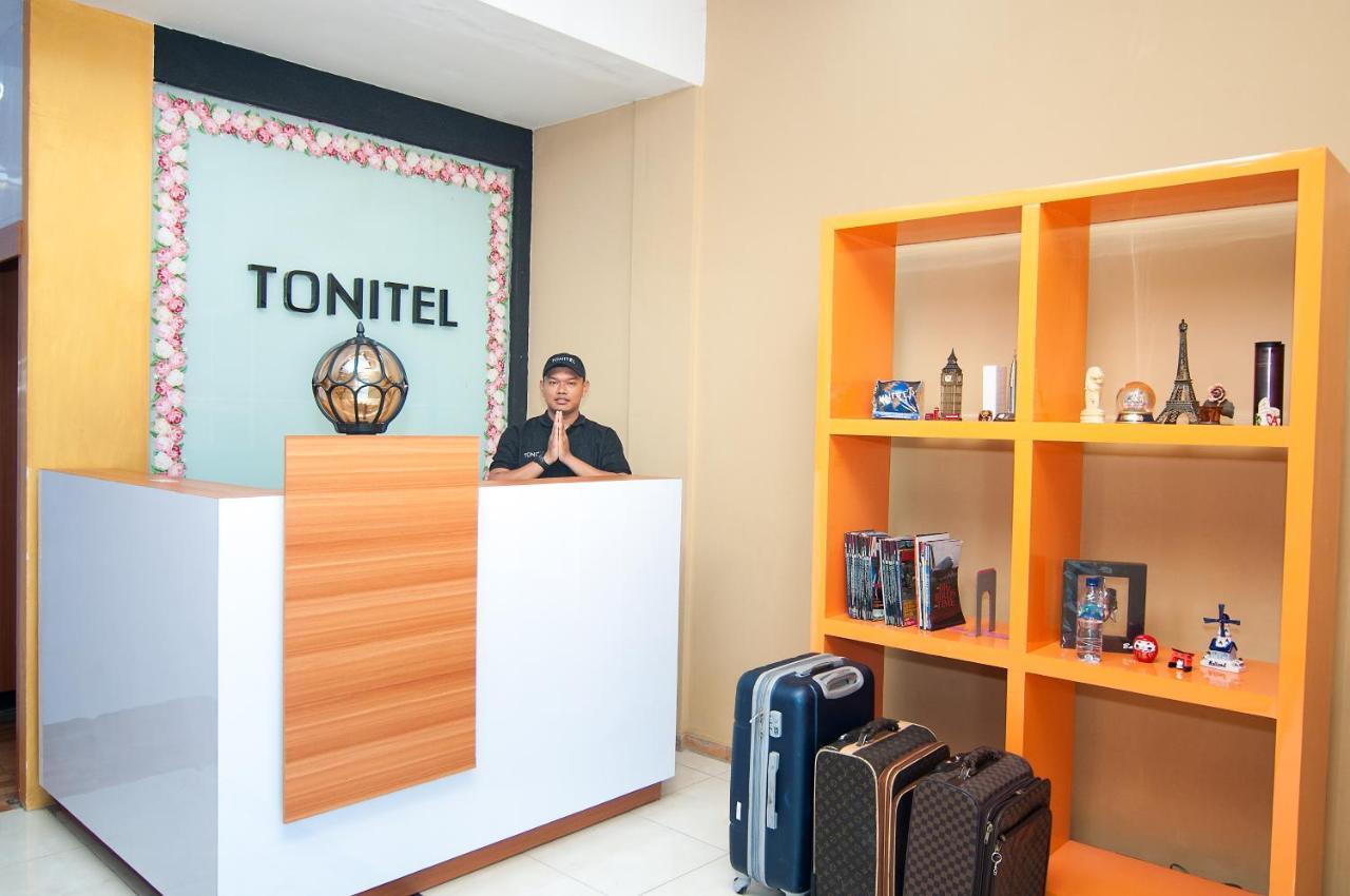 Tonitel Hotel Malioboro Yogyakarta Eksteriør billede